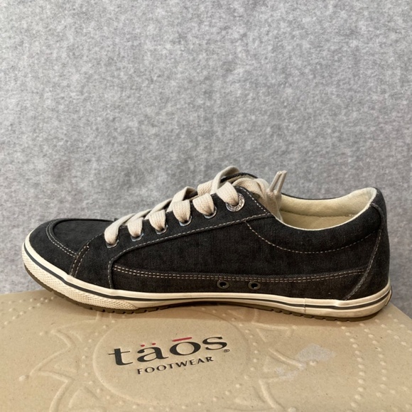 Taos Moc Star Sneakers Women’s Size 7 Low Profile Comfort Shoe With Box - Picture 6 of 11